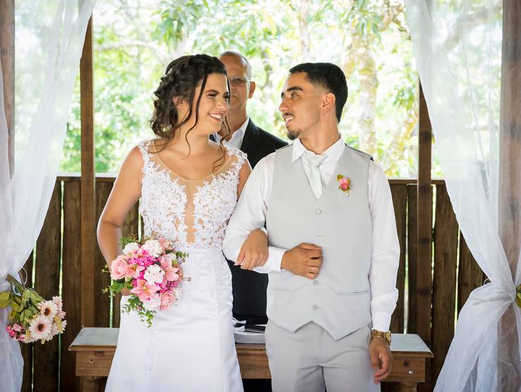 Casamento de Julia & Douglas