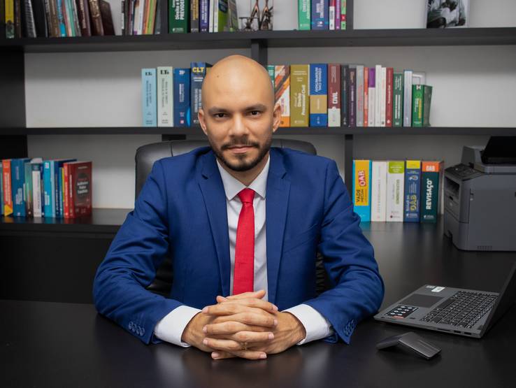 Estúdio  de Ensaio empresarial, advogado Dr. Mateus Moita