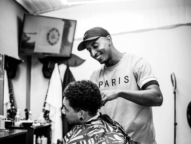 Ensaio  de Nem, Barbearia B&W