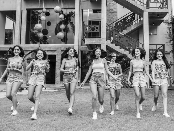 Pre 15 años  de THAIS