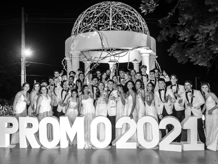 Colaciones de LOS LAURELES PROMOCION 2021