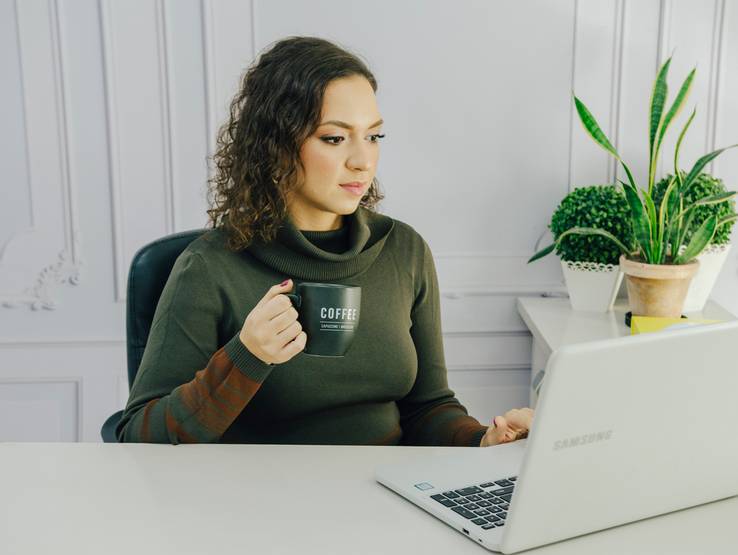 Ensaios de Portfólio Profissional - Rafaela Calil