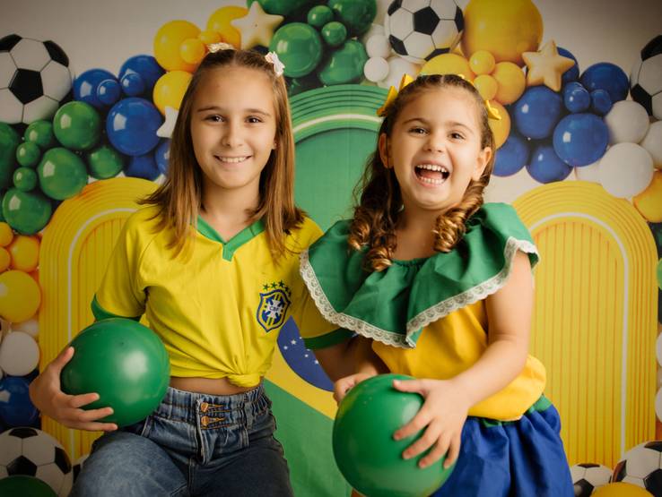 COPA DO MUNDO  de Vitória e Helena 