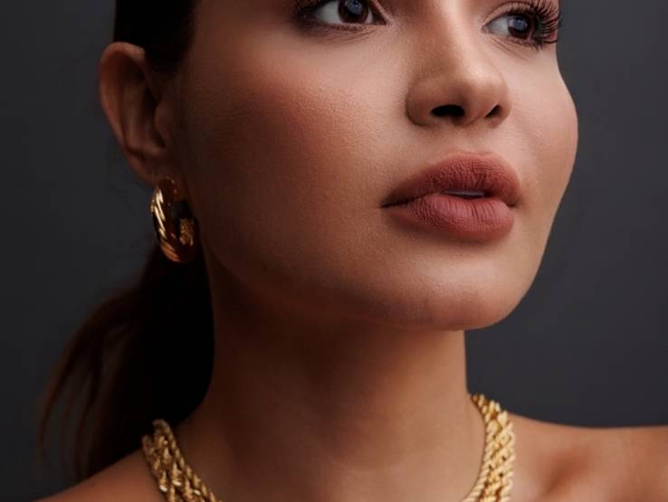Posicionamento de Imagem de Lookbook S.A Semijóia