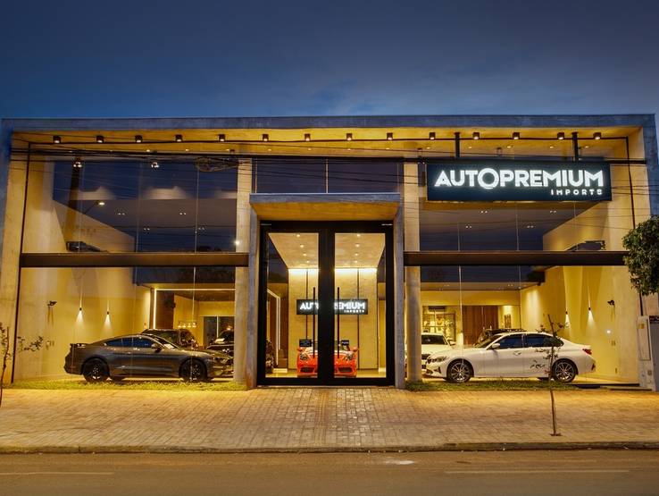 Publicidade de Auto Premium Veículos