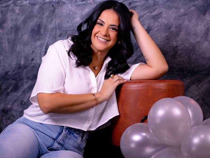 Ensaio Aniversário Minimalista de Paula Raposo