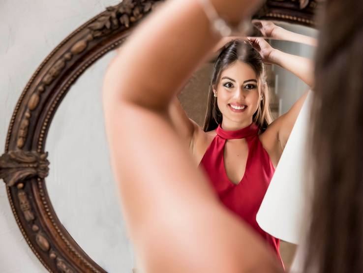 Ensaios de 15 anos / Debutante