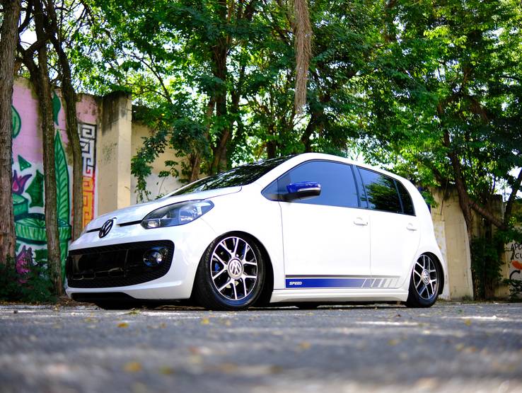 Fotografias Automotivas de Fotos Volkswagen UP TSI 