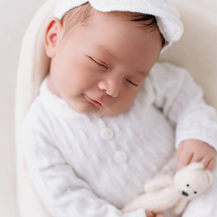 Newborn de Giuseppe Ensaio Newborn