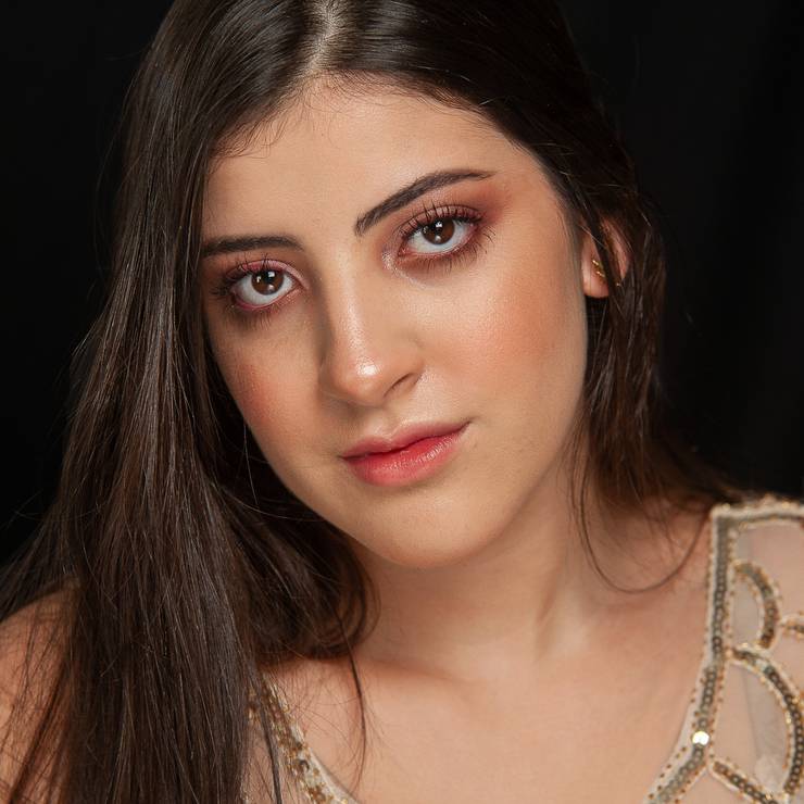 Ensaio de Ana Beatriz