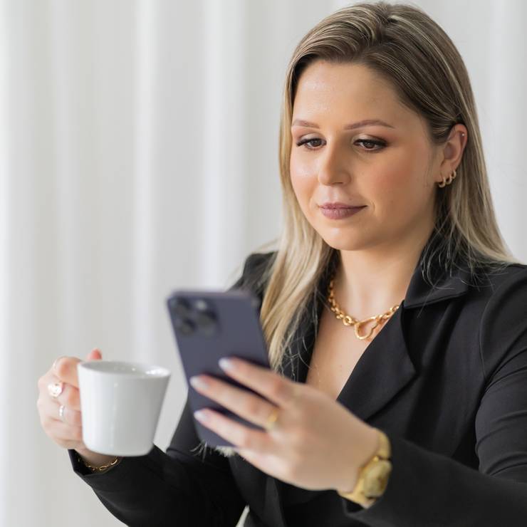 Ensaio Empresarial de Carol Neves