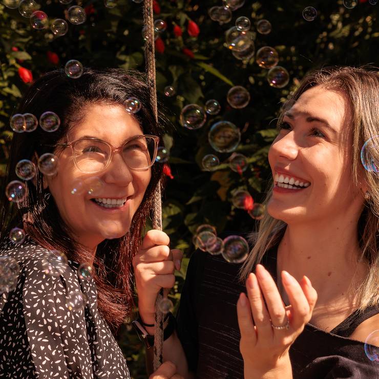 Dia  das Mães de Carmen e Jéssica