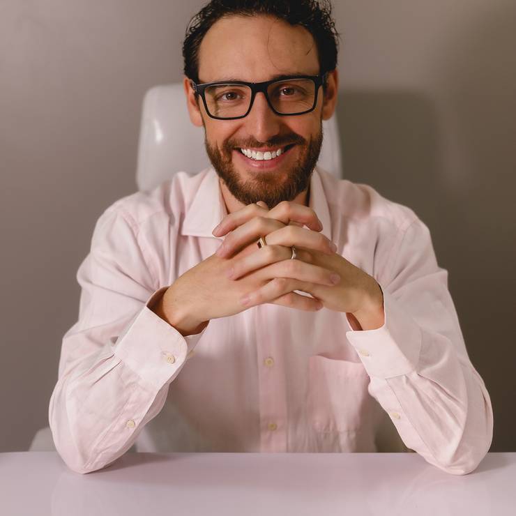 Corporativo de Érico Silvestro