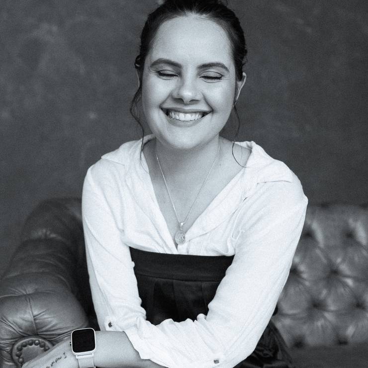 marca pessoal de Dra. Isabella Kelly