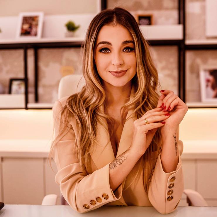 Profissional - Workstyle de Luana Borges - Beuty Clinic