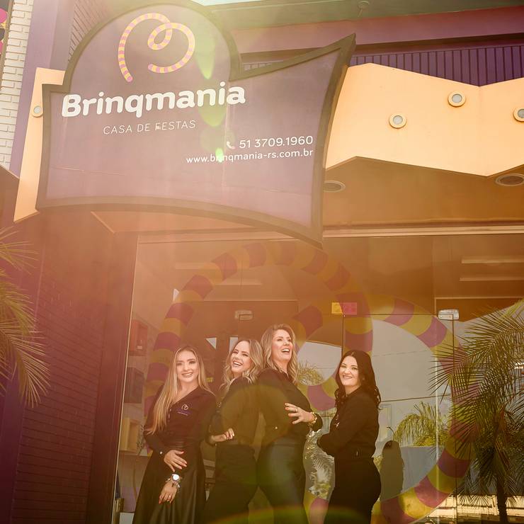 Profissional - Workstyle de Brinqmania Casa de Festas 