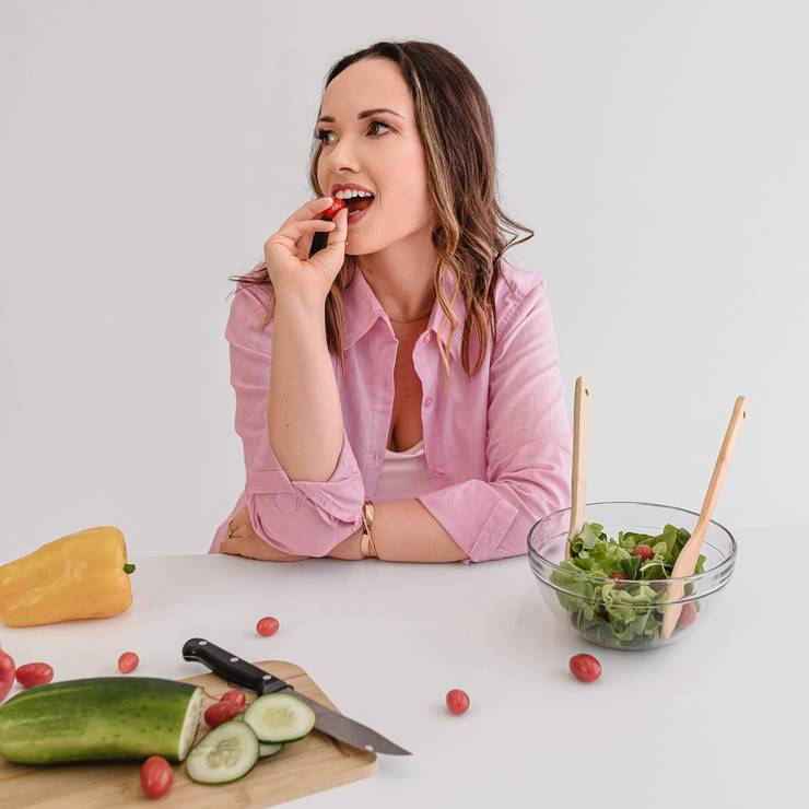 Profissional - Workstyle de Mônica Heller - Nutricionista