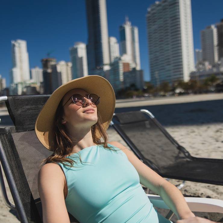 comercial de editorial para Bel, marca de utensílios de praia