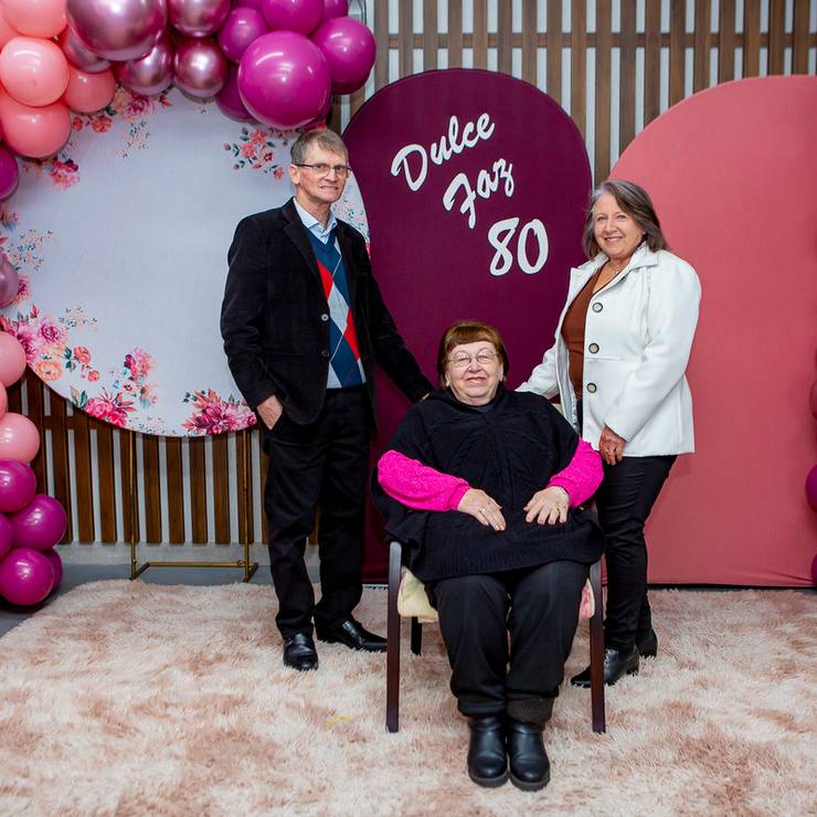 Outros de 80 anos da Dulce
