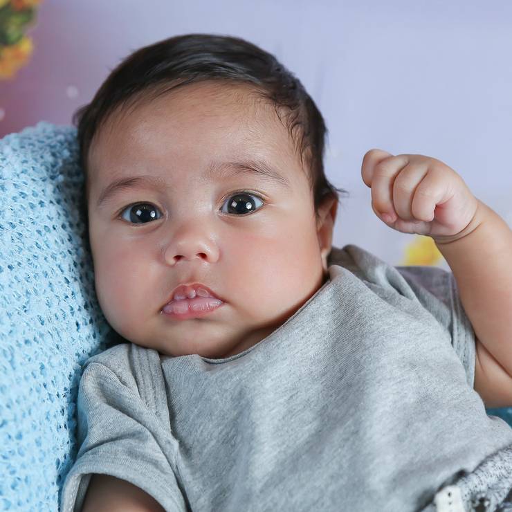 Ensaio Infantil de Ensaio do Theo