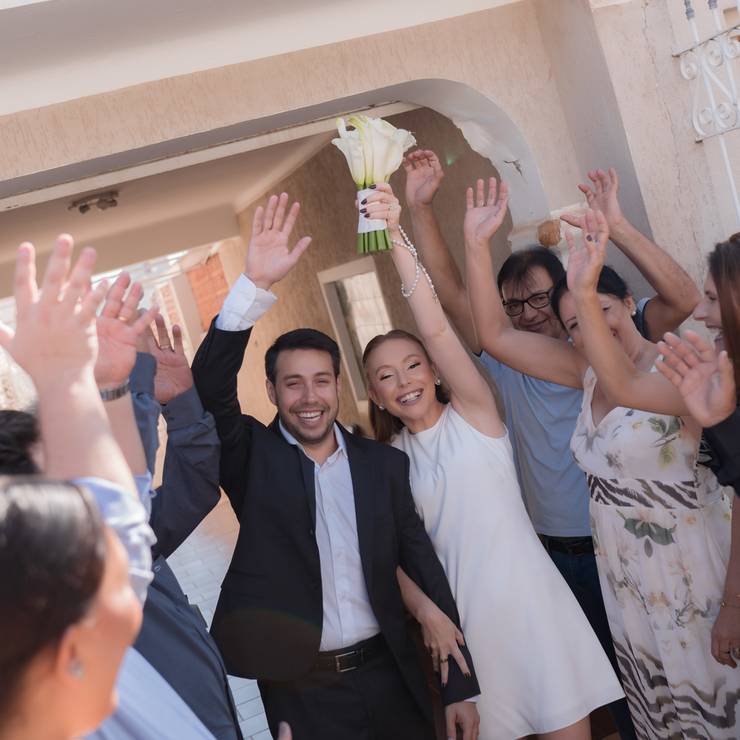 Cívil de Carolyne e Hugo