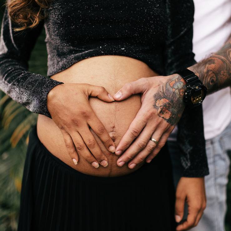 ENSAIO FOTOGRÁFICO GESTANTE de Ensaio Fotográfico Gestante Sintíque