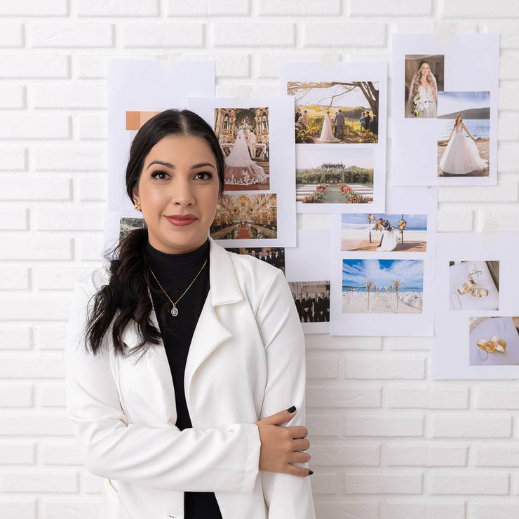 Profissional de Foto Profissional da Nicole Prado - Assessora e Cerimonialista - Caraguatatuba