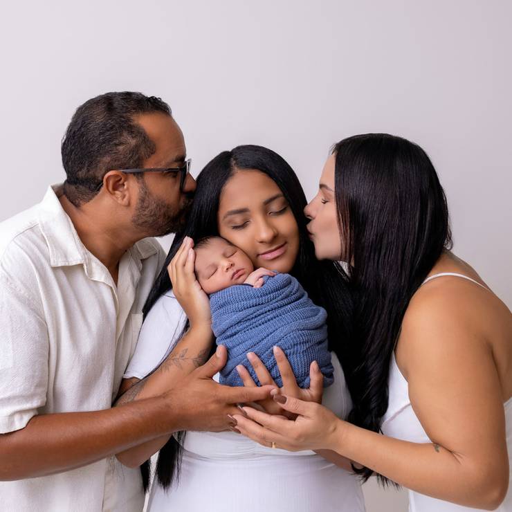 NEWBORN de Ensaio Newborn do Bernardo: Fofura e Leveza em Caraguatatuba