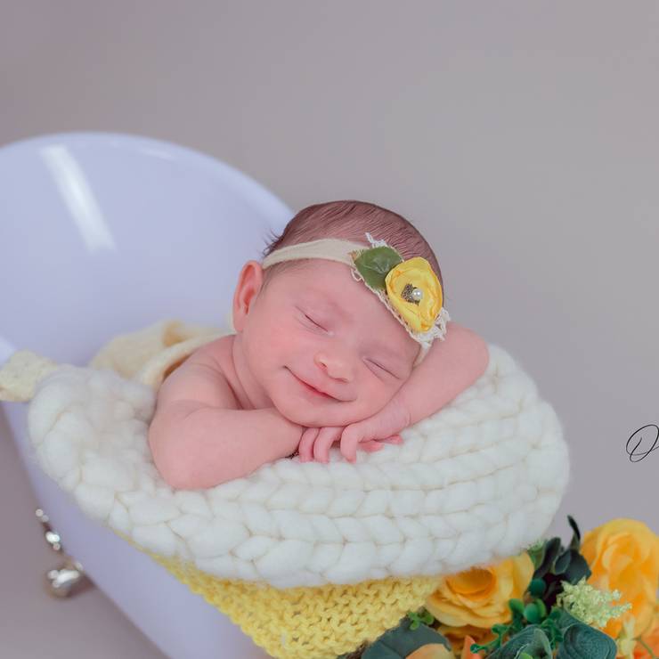 NEWBORN de NEWBORN SOPHIA - CARAGUATATUBA