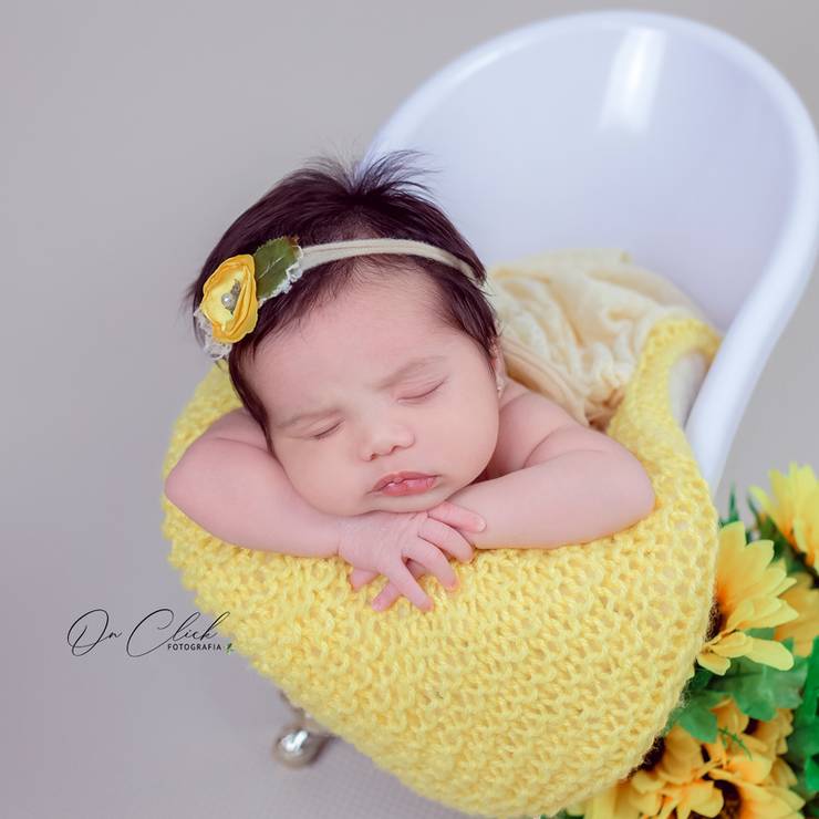 NEWBORN de NEWBORN HELLENA - CARAGUATATUBA