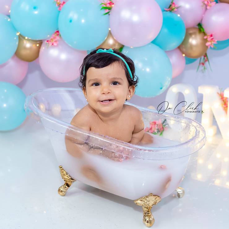 SMASH THE CAKE de SMASH THE CAKE MELINA - CARAGUATATUBA