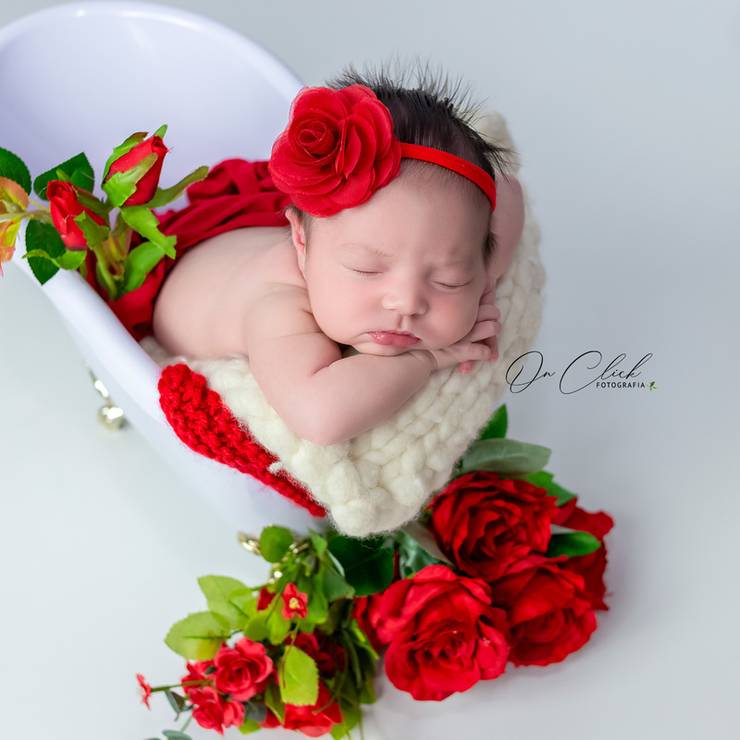 NEWBORN de NEWBORN ESTER - CARAGUATATUBA