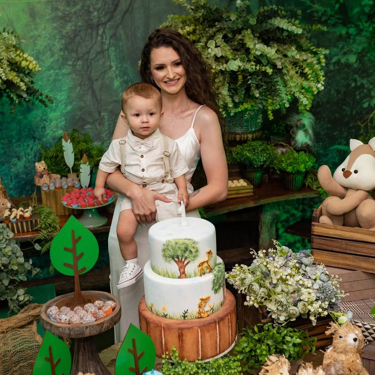 FAMÍLIAS E GESTANTES  de TYLER 1 ANO