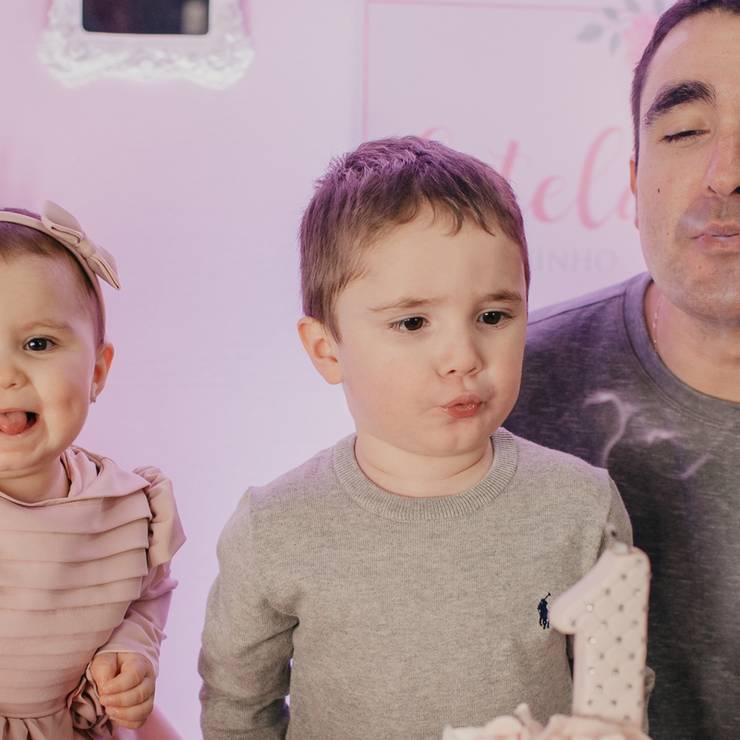 DUAS METADES de ESTELA - 1 Aninho 