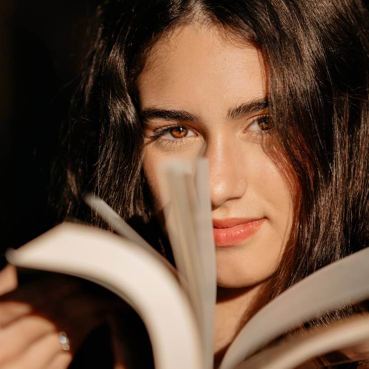 FEMININO de Izadorah