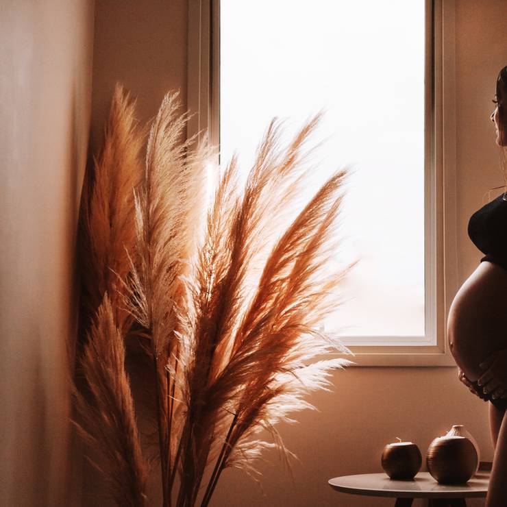 GESTANTE de Antônia