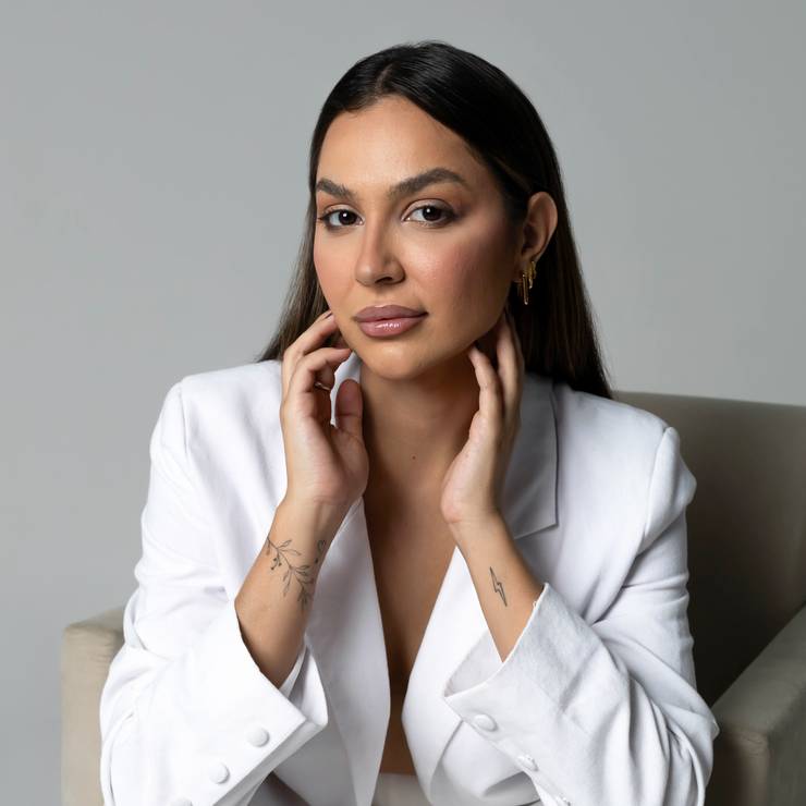 Retrato Feminino  de Leticia Migani