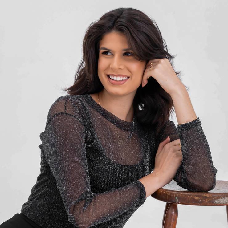 Retrato Feminino  de Heloisa Andrade
