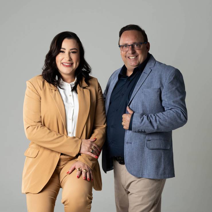 Retrato Corporativo de Patricia e Alexandre 