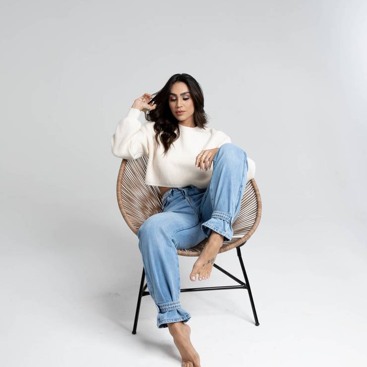 Retrato Feminino  de Rafaela Araujo