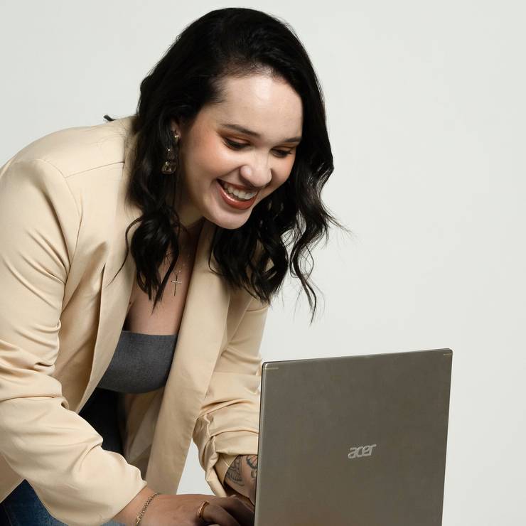 Retrato Corporativo de Andressa Freitas