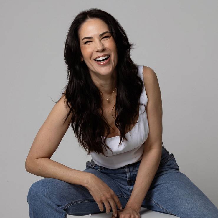 Retrato Feminino  de Ana Claudia Ferreira