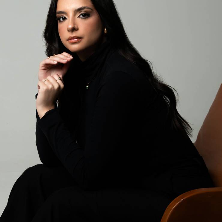 Retrato Corporativo de Yasmin Recieri