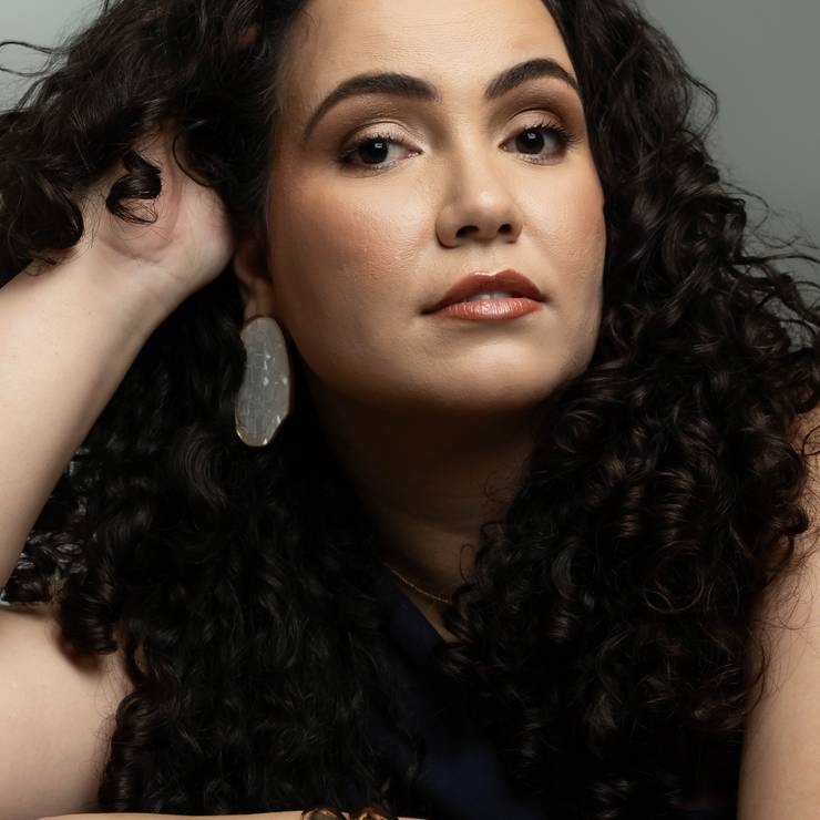 Retrato Corporativo de Lara Pavesi