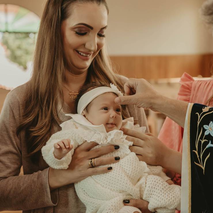 Batizados de BELLA CESPEDES