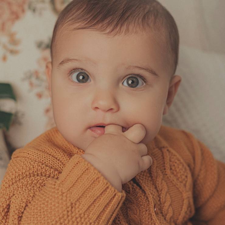 Crianças de Miguel 6 meses