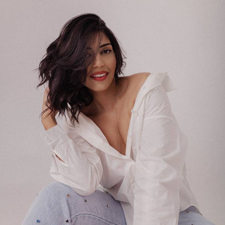 Outros de Jeane Farias - PROFISSIONAL 