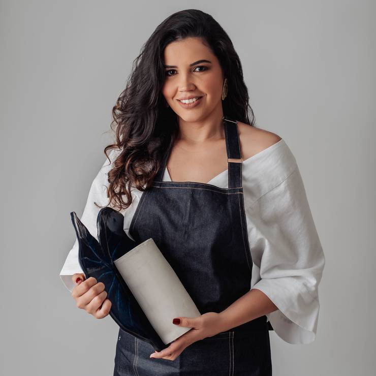 Outros de Naomi - PROFISSIONAL