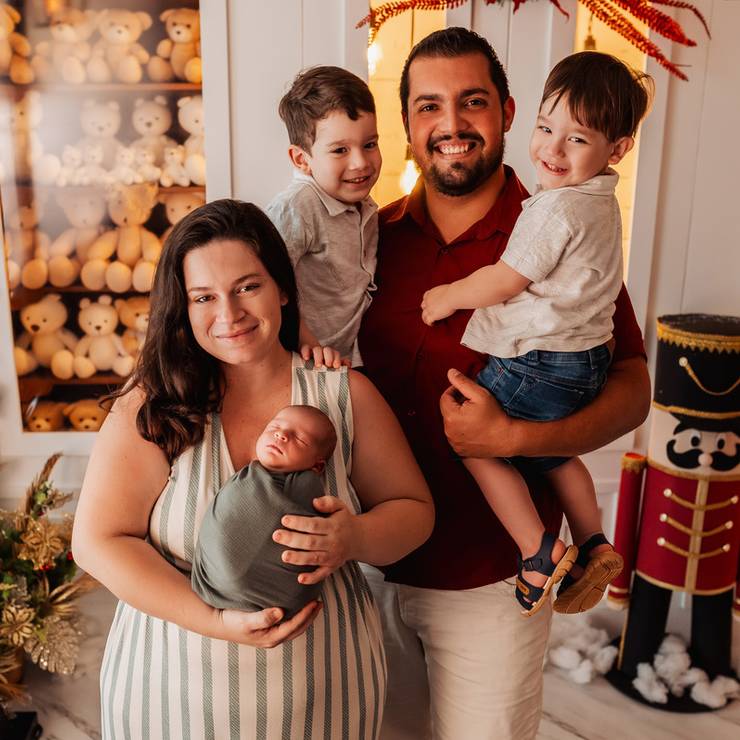Famílias de Matteo e família - Vitrine de Luzes