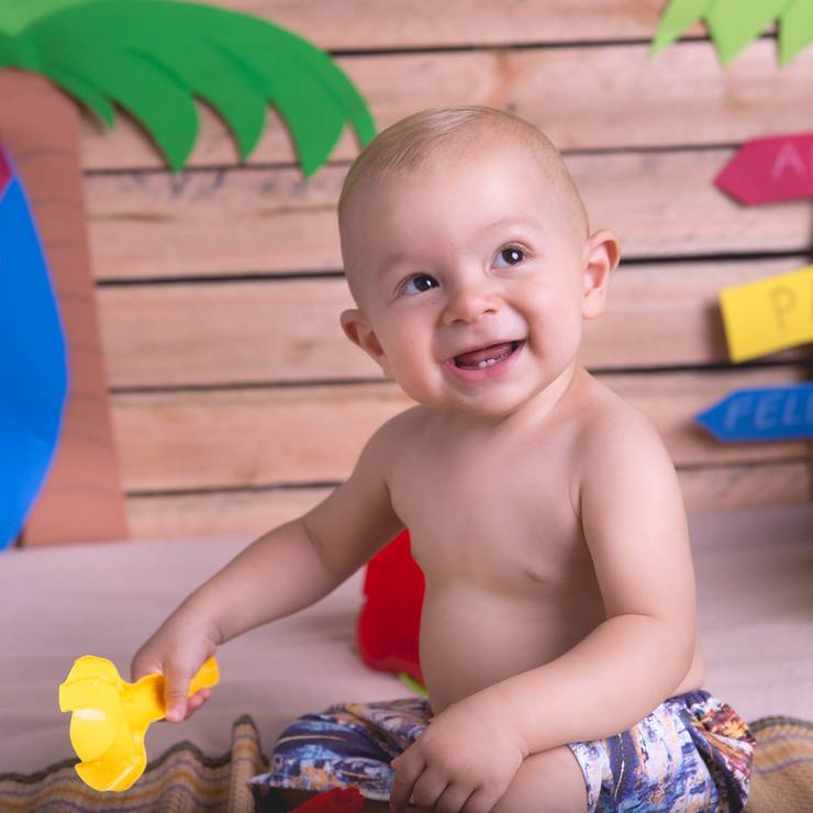 Crianças de Pedro 10 meses